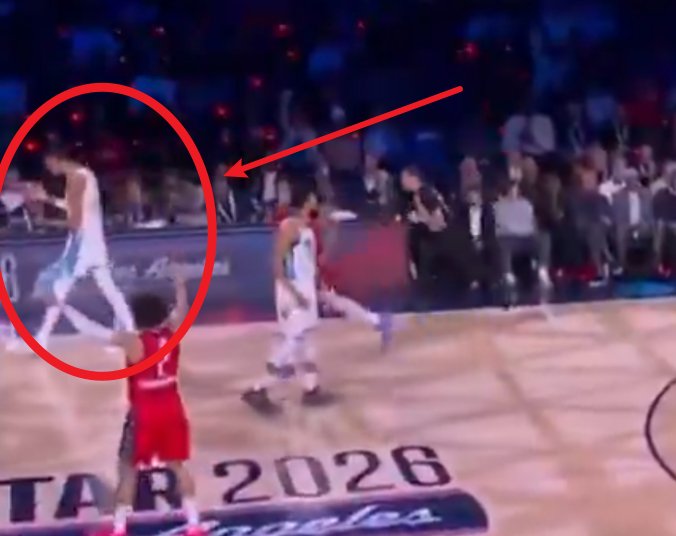 真的太气了！巴恩斯命中绝杀三分 文班愤怒摊手！