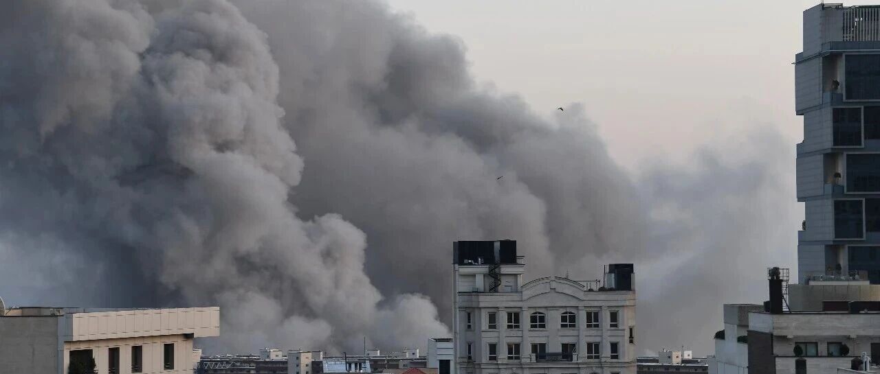 冲突进入第九天，美驻伊拉克使馆遭袭，特朗普称3天内击沉42艘伊朗舰艇