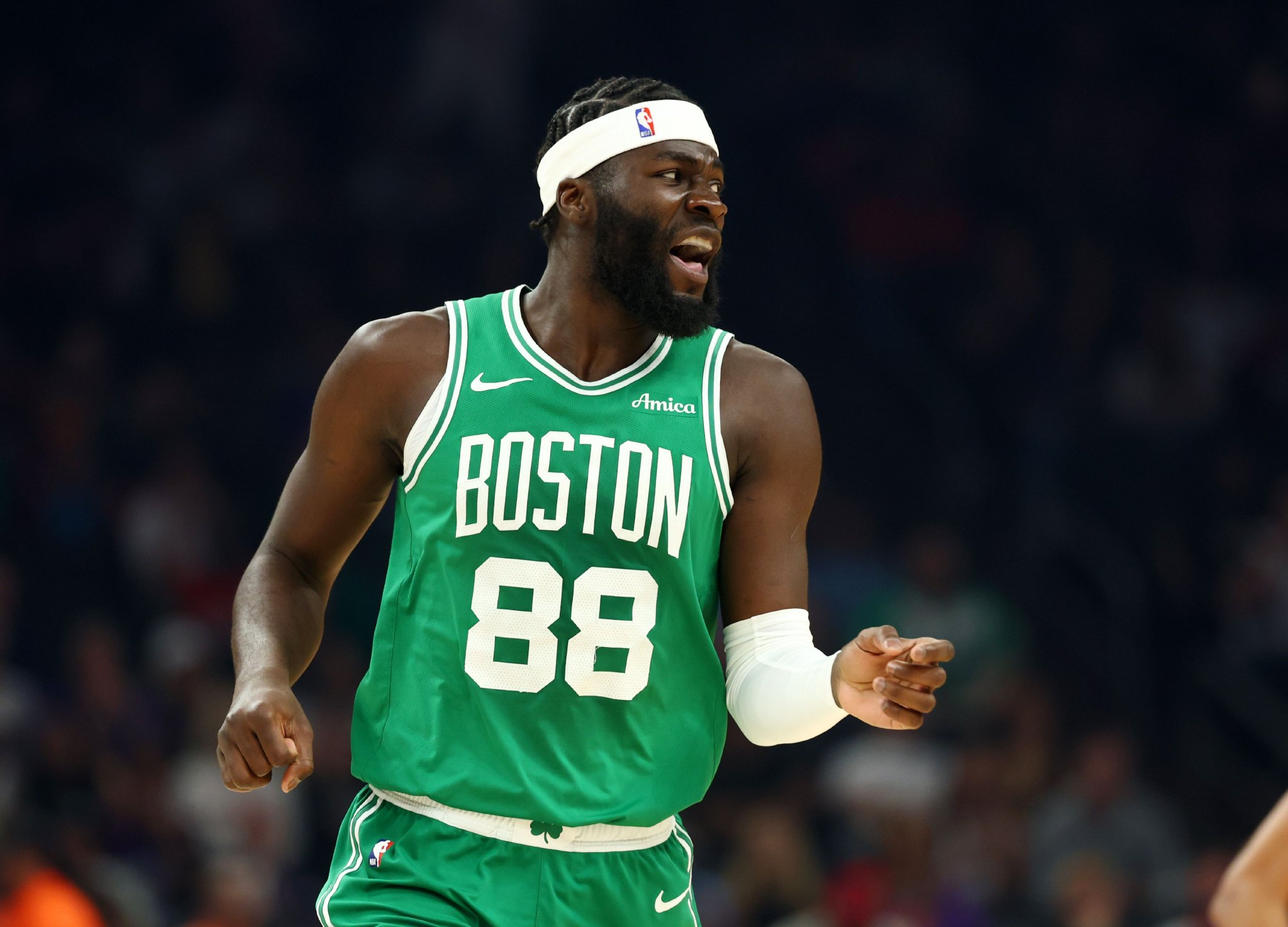 一柱擎天！奎塔全场13投11中 高效砍下24分10板3助1断2帽