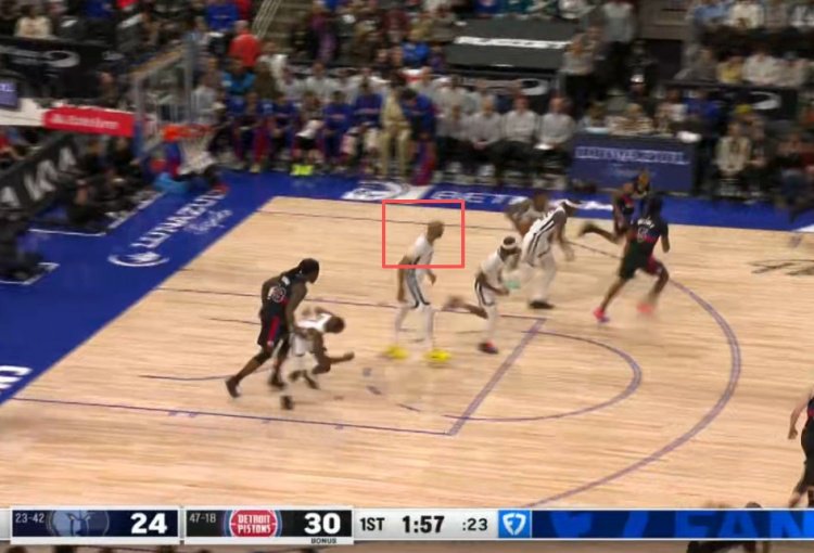 好久不见！吉布森首节末登场迎灰熊首秀 联盟第二老球员！