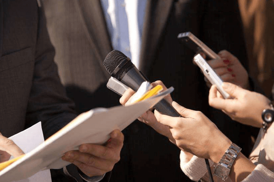 战报显示：伊朗空军战机依然在起飞作战