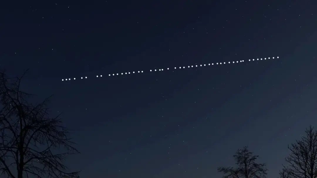 山西、河北、四川等地网友目击夜空“神秘光点”，天文专家推测：是“星链”卫星，并非不明飞行物