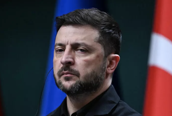 特朗普给泽连斯基设立了“最后期限”：他总有一天会接受，因为他们没有底牌