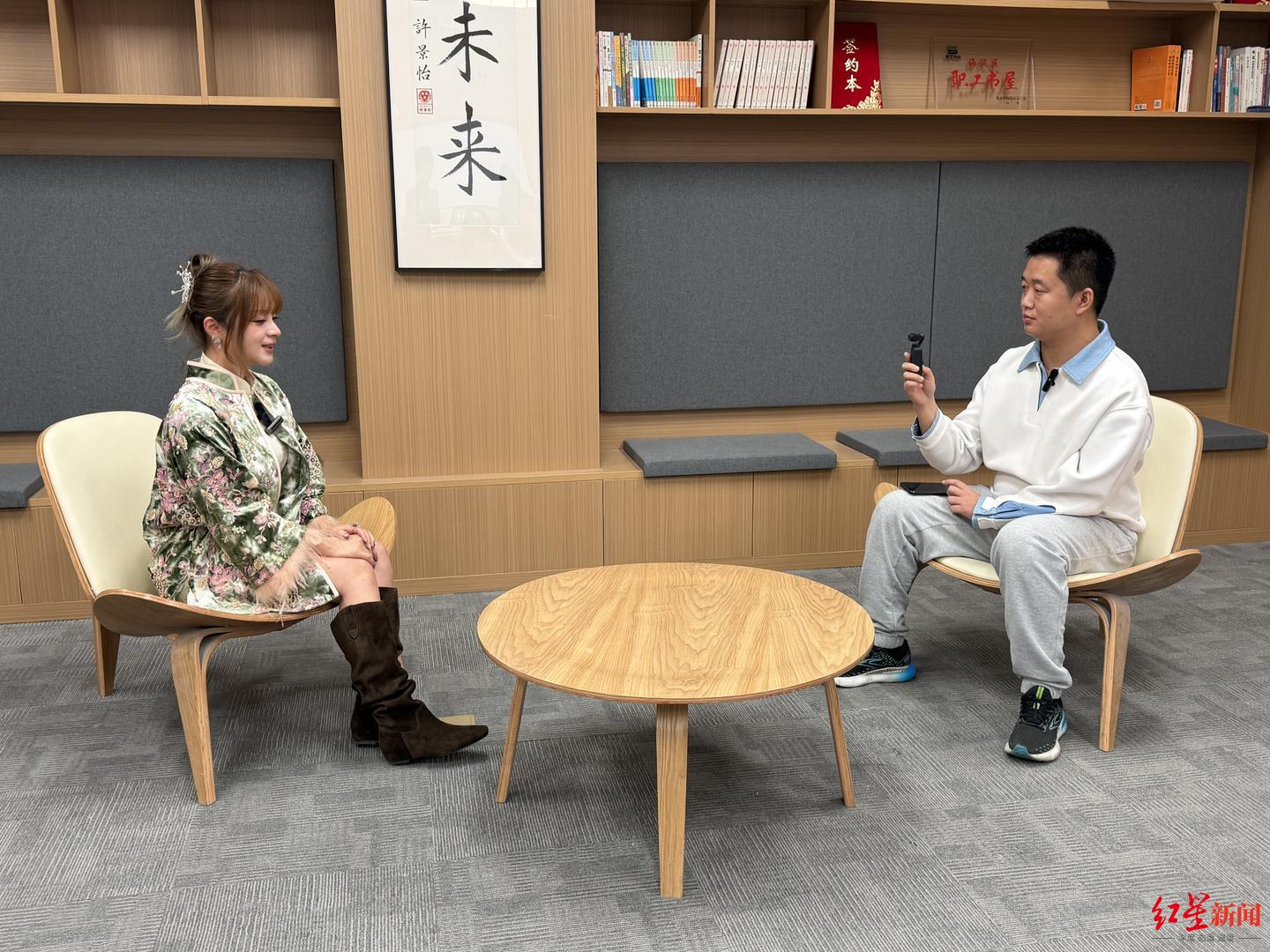 对话“永远支持一个中国”的美依礼芽：我的想法和对中国的爱，十几年前就表达过