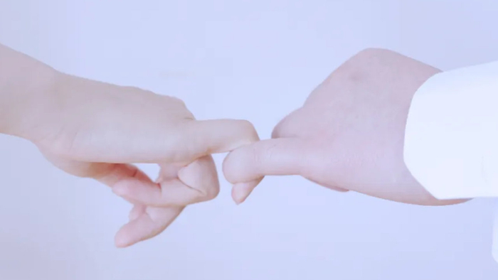 男人的这4个“不当行为”，会让女性的子宫很受伤，不要轻易纵容